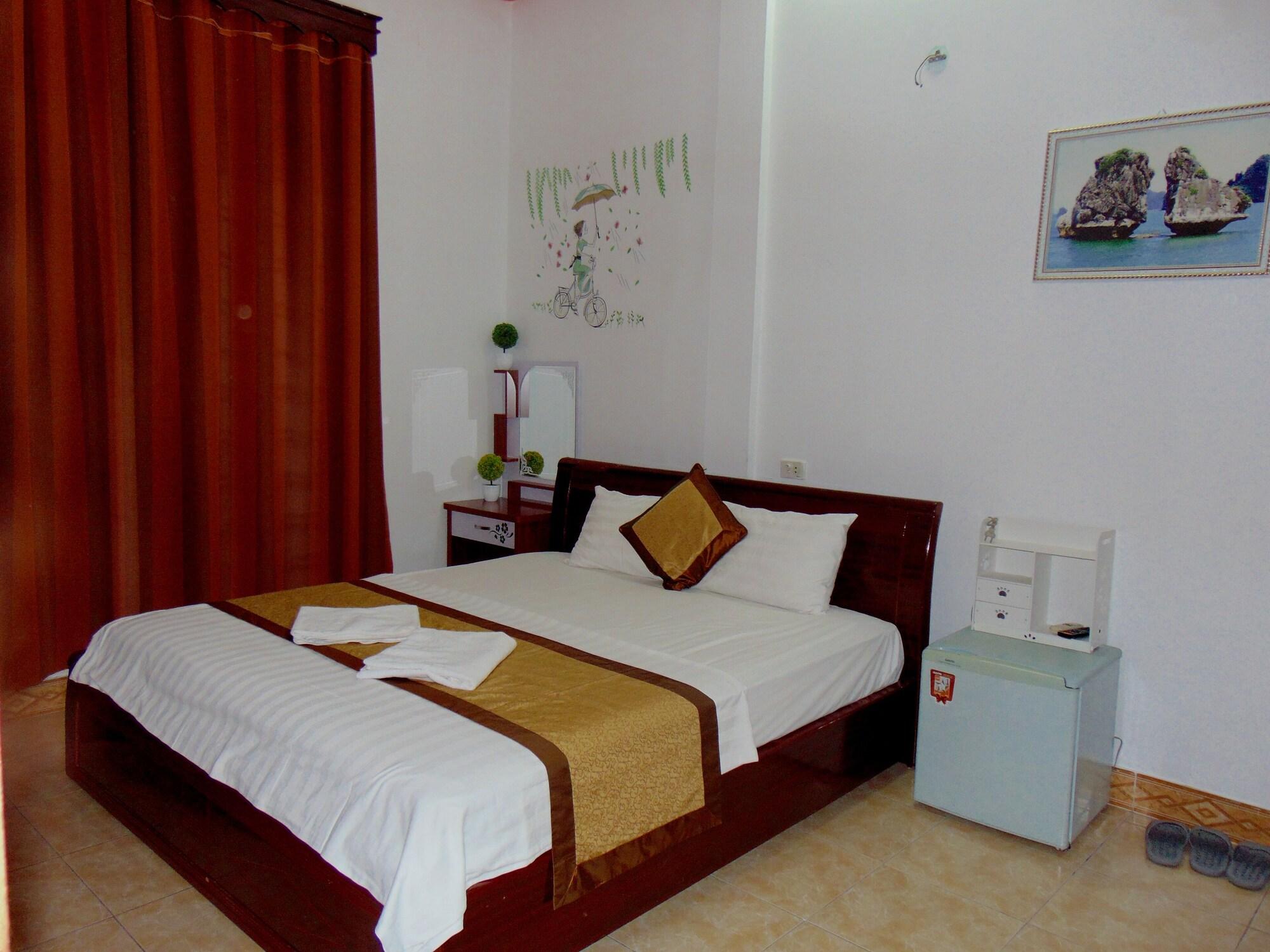 Alex Ha Long Hotel Экстерьер фото